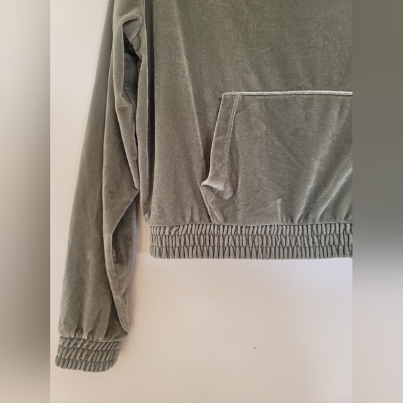 PINK Olive Green Velvet XS crop top hoodie - Picture 5 of 7